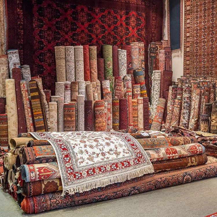 Bhadohi Handwoven Carpet